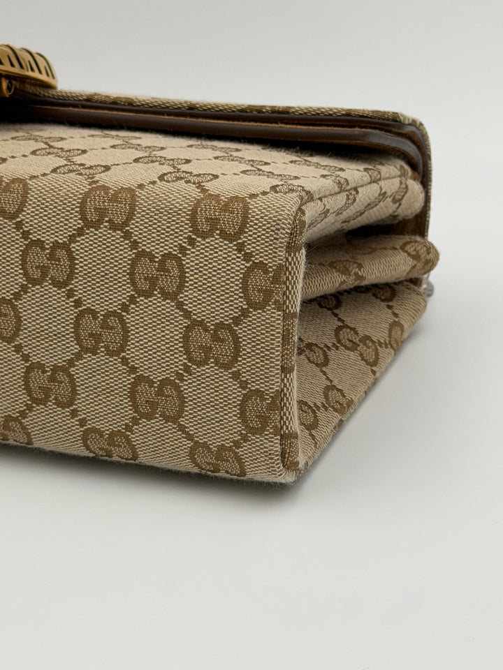 Gucci Dionysus Medium Shoulder Bag