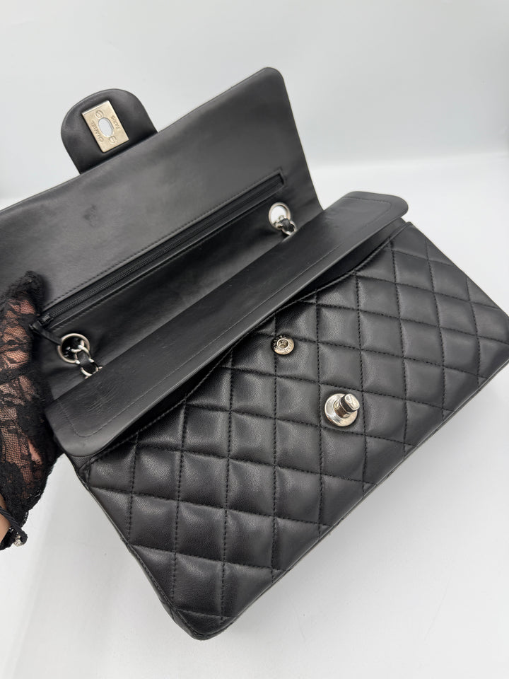 Chanel Classic 11.12