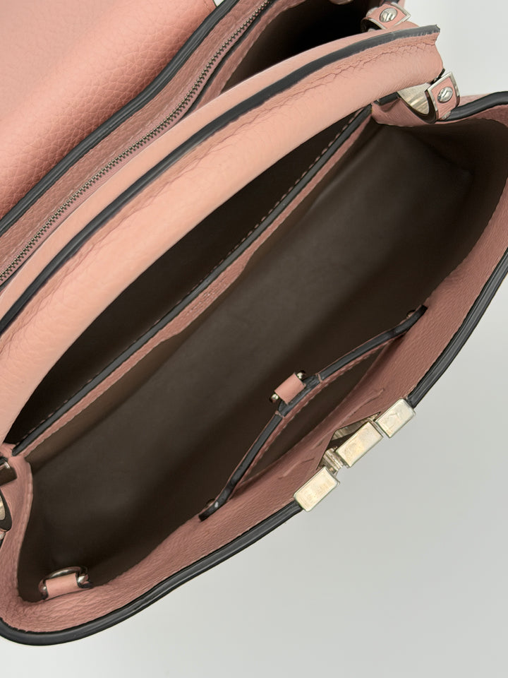 Louis Vuitton Capucines MM