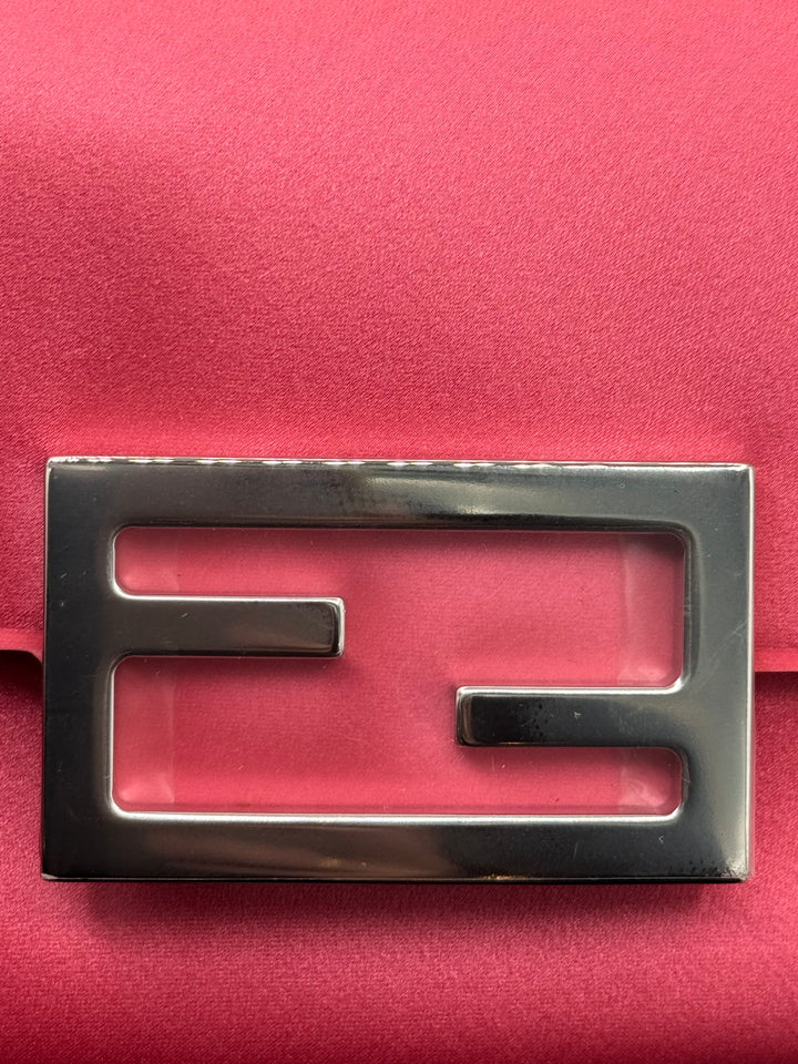 Fendi Phone Baguette
