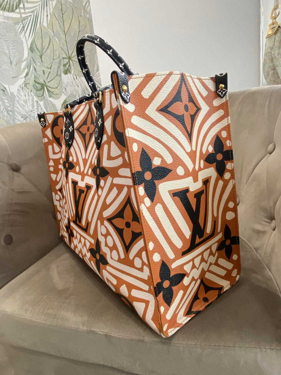 Louis Vuitton OnTheGo GM Crafty Giant Monogram
