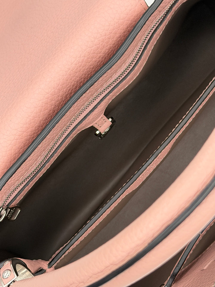 Louis Vuitton Capucines MM