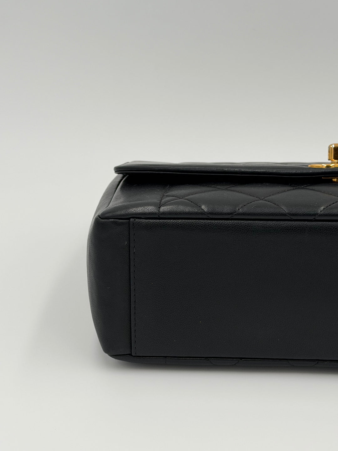 Chanel Diana blu notte