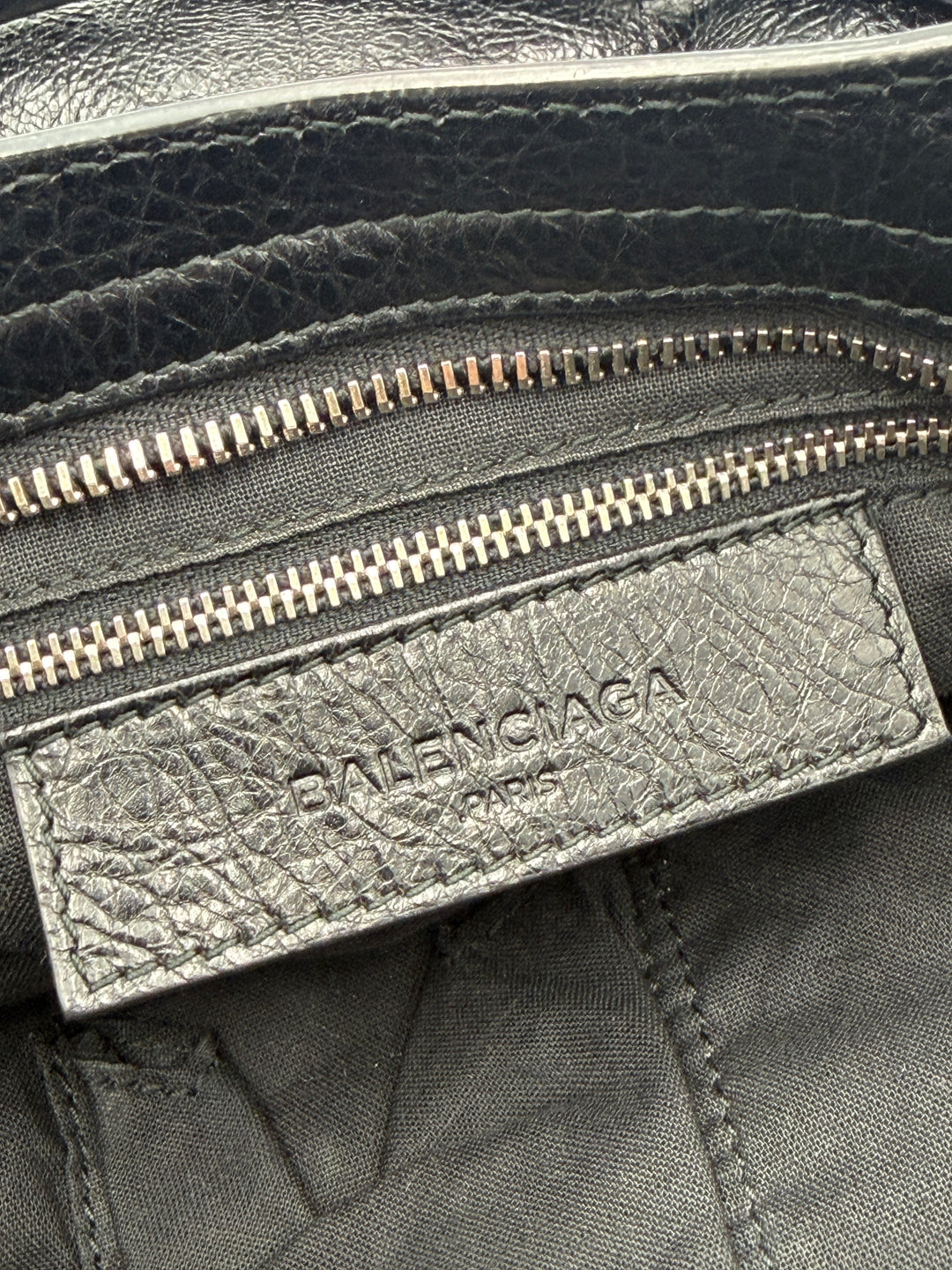 Balenciaga Le City Media