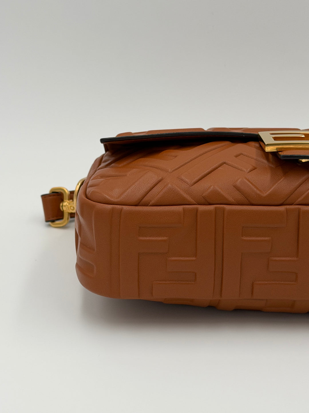 Fendi baguette
