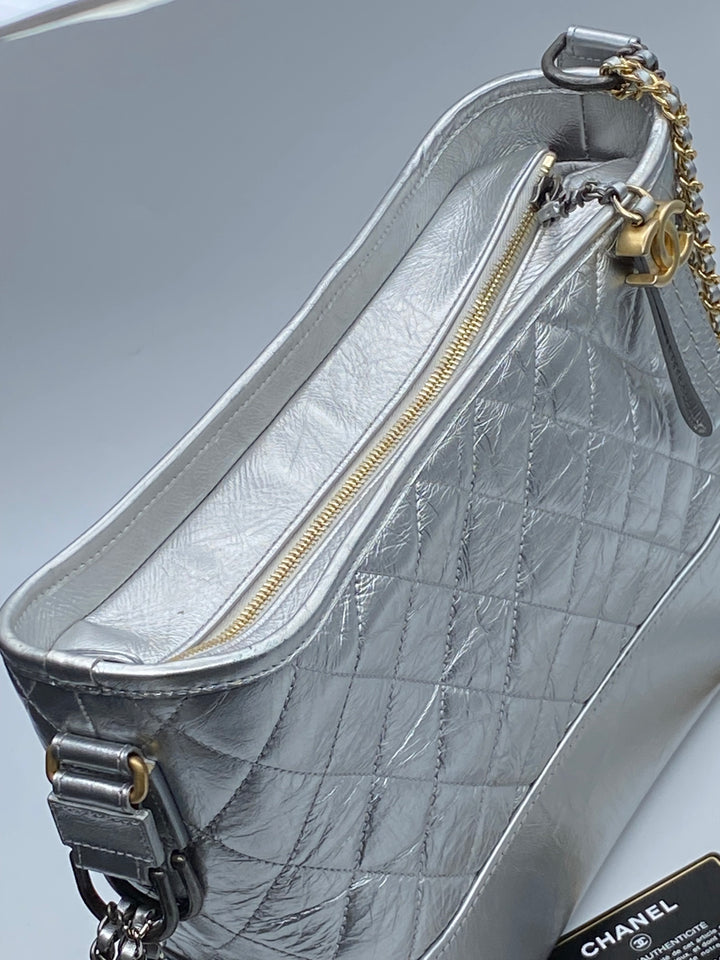 Chanel Gabrielle Hobo 2018 Bag Diamond Gabrielle Quilted Aged Medium Metallic Silver