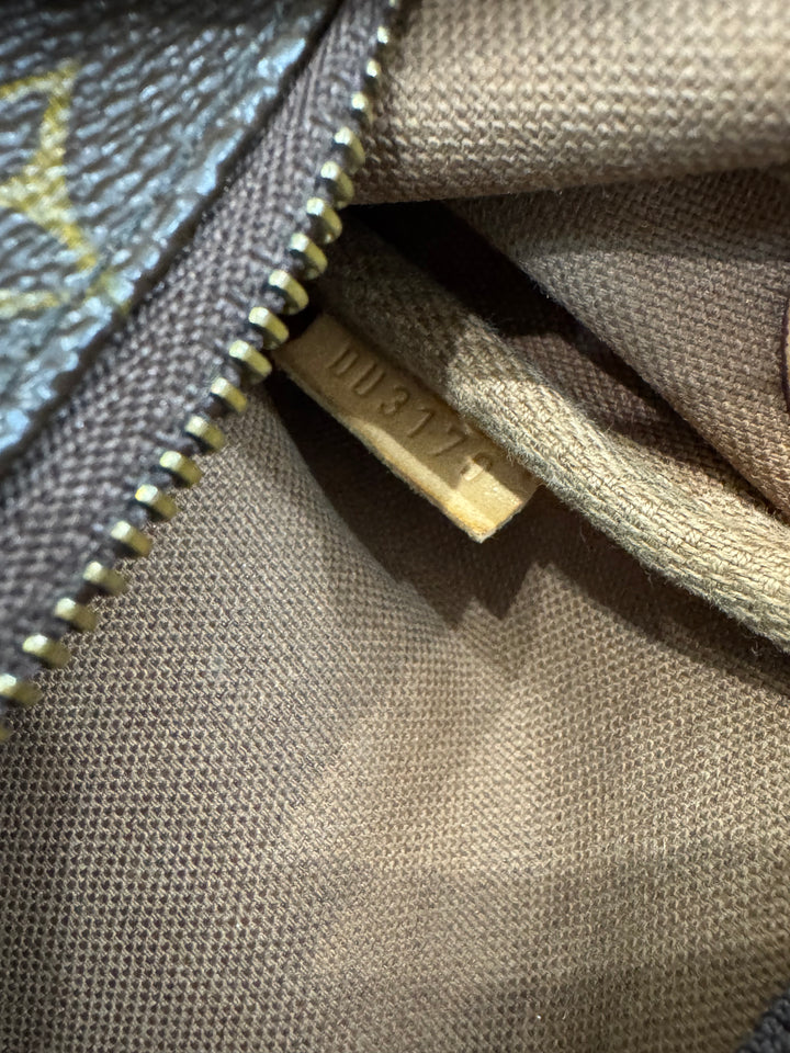 Louis Vuitton Eva Clutch