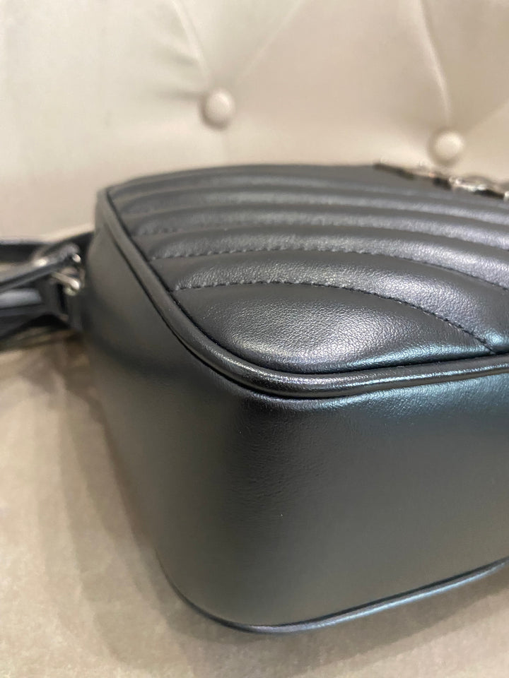 Saint Laurent camera bag Lou in pelle trapunta