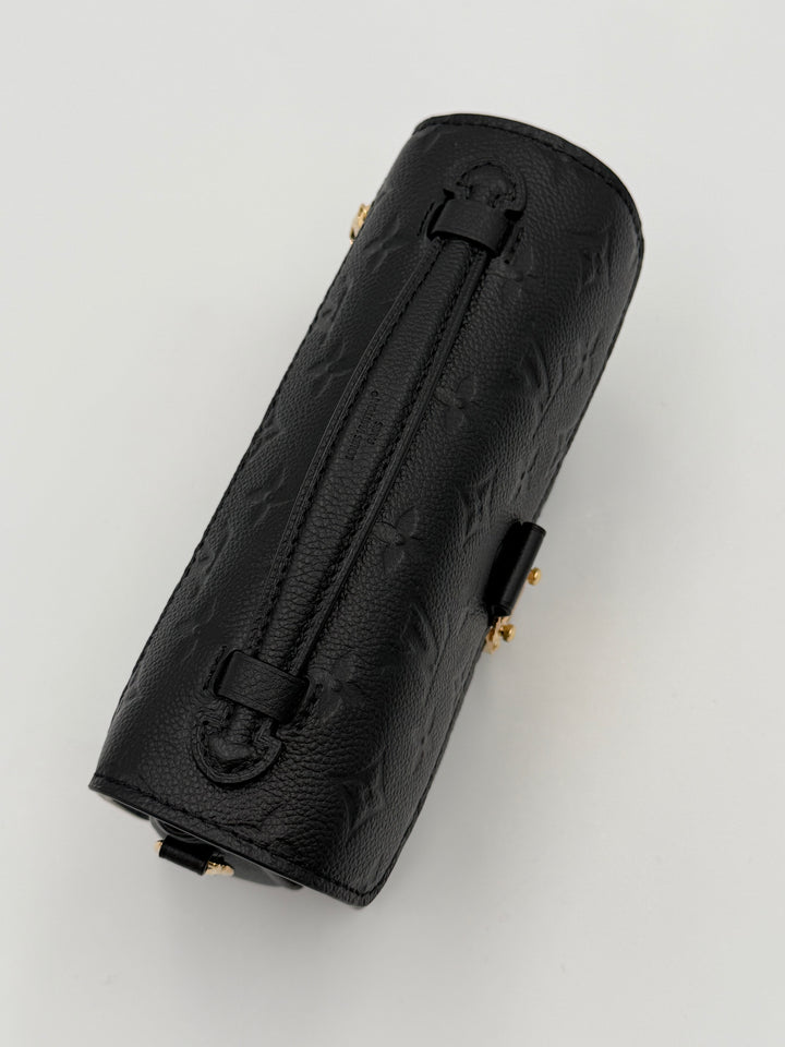 Louis Vuitton Pochette Métis East West
