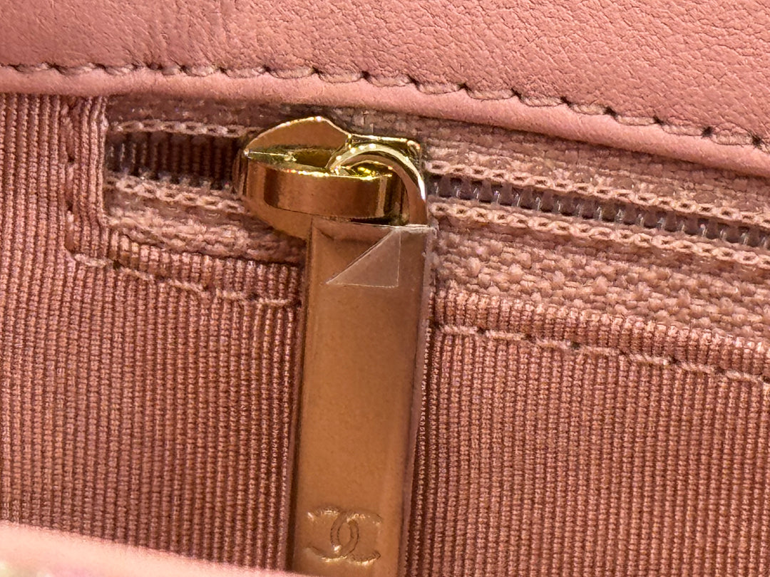 Chanel Timeless Classic Flap in tweed