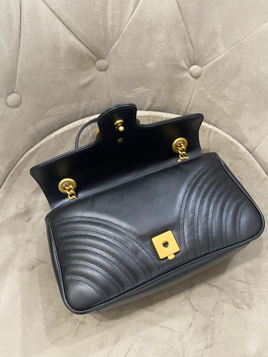 Gucci marmont 26 cm