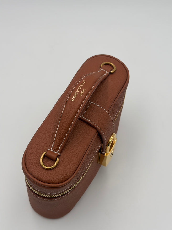 Louis Vuitton Pochette Vanity Low Key