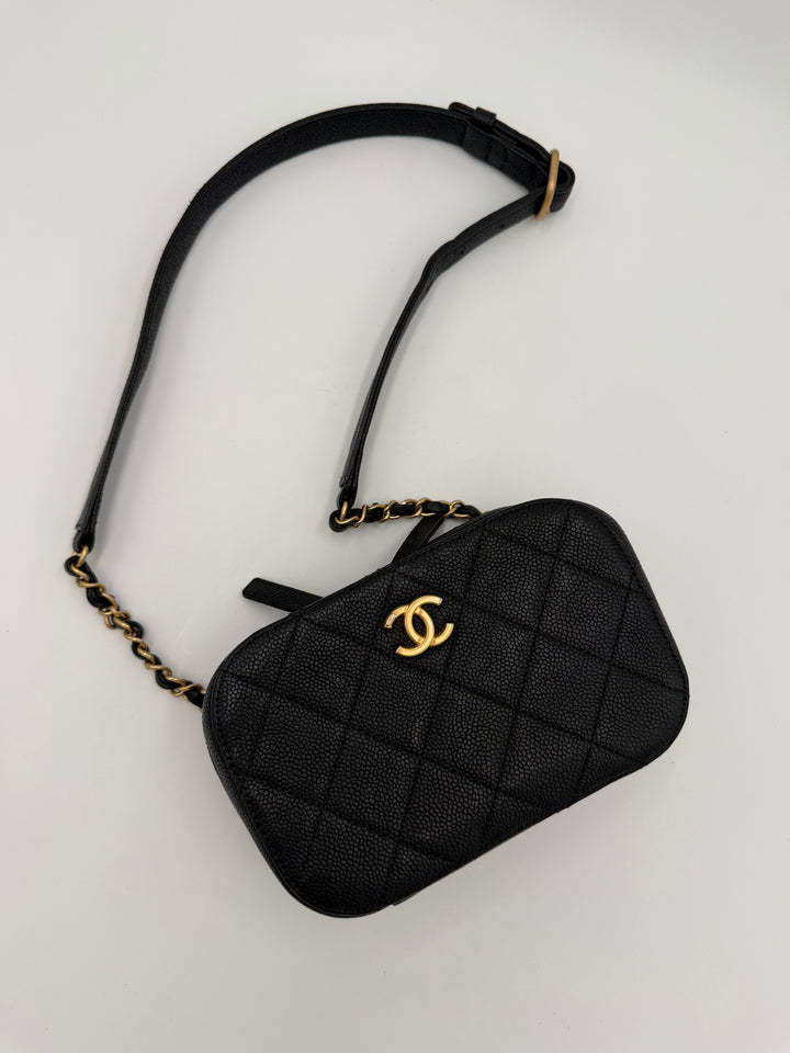 Chanel black caviar camera /marsupio mini bag