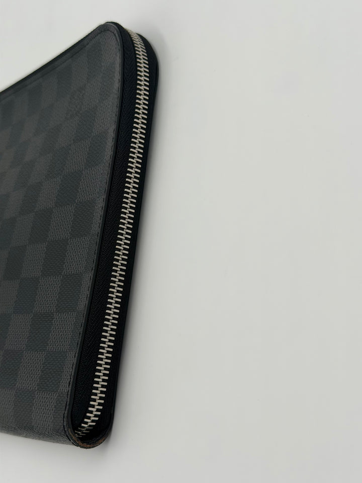 Louis Vuitton Pochette Jour PM
