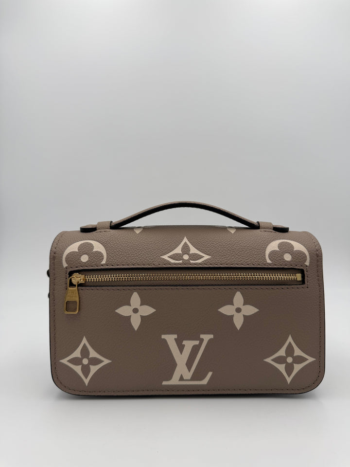 Louis Vuitton Pochette Métis East West