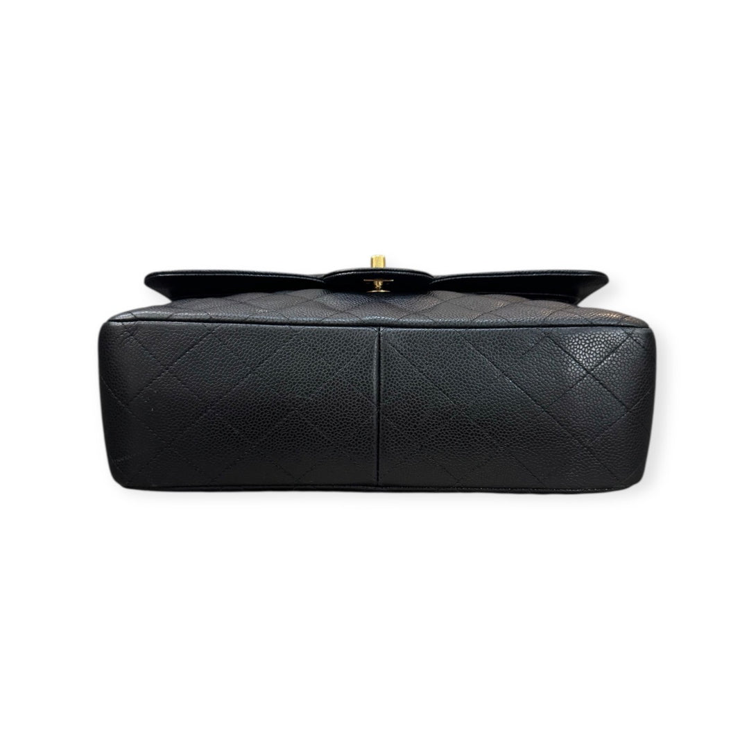 Chanel jumbo pelle caviar
