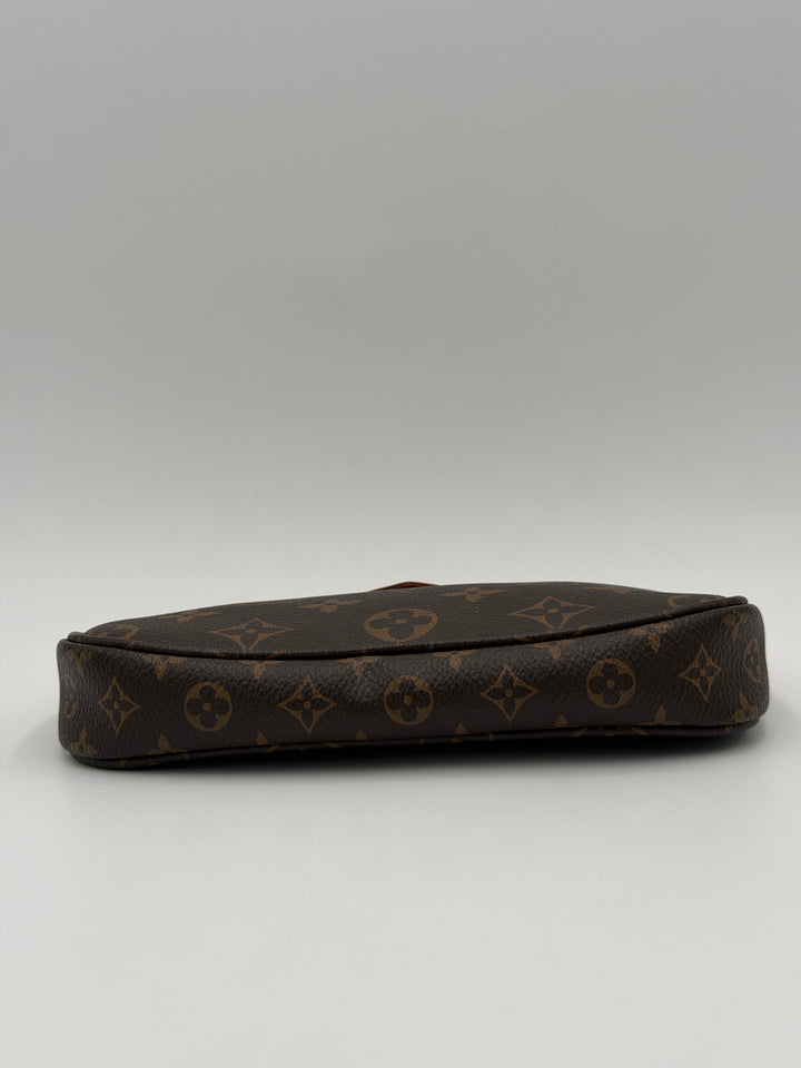 Louis Vuitton Multi Pochette Accessoires