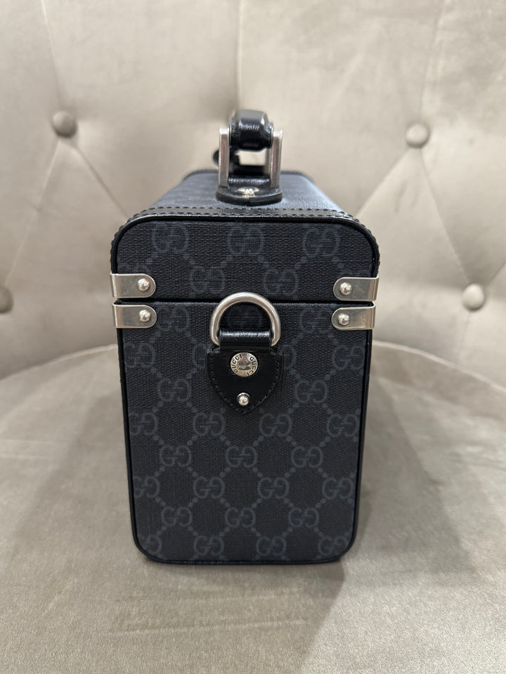 Gucci beauty case