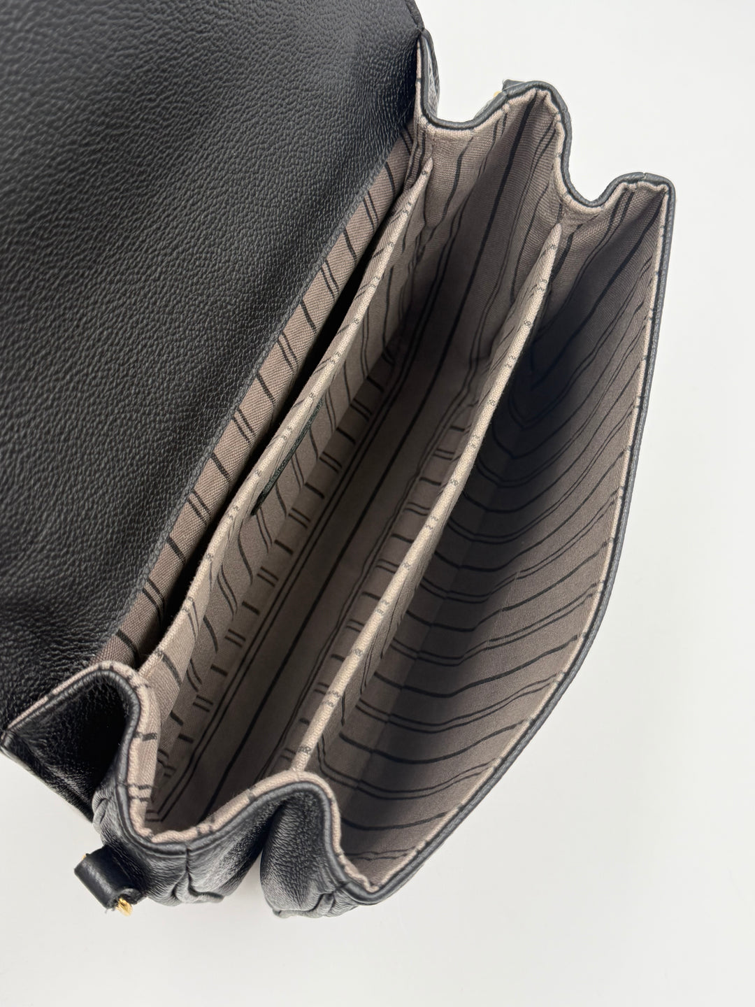 Louis Vuitton Métis Empreinte