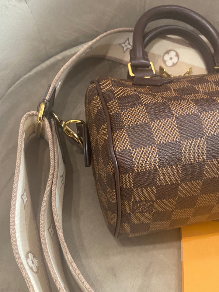 Louis Vuitton Speedy Bandoulière 20