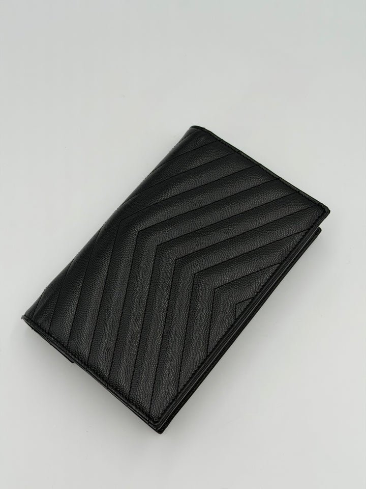 Saint Laurent Cassandre Chain Wallet (WOC)