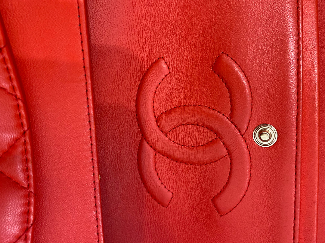 Chanel classica media