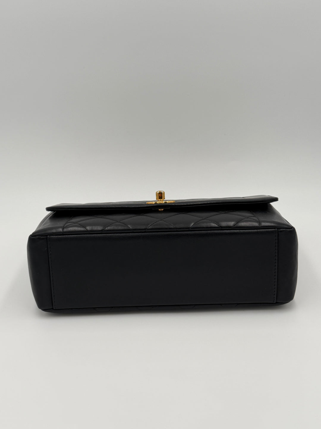 Chanel Diana blu notte