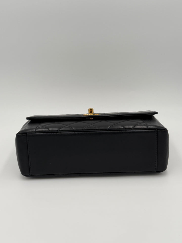 Chanel Diana blu notte