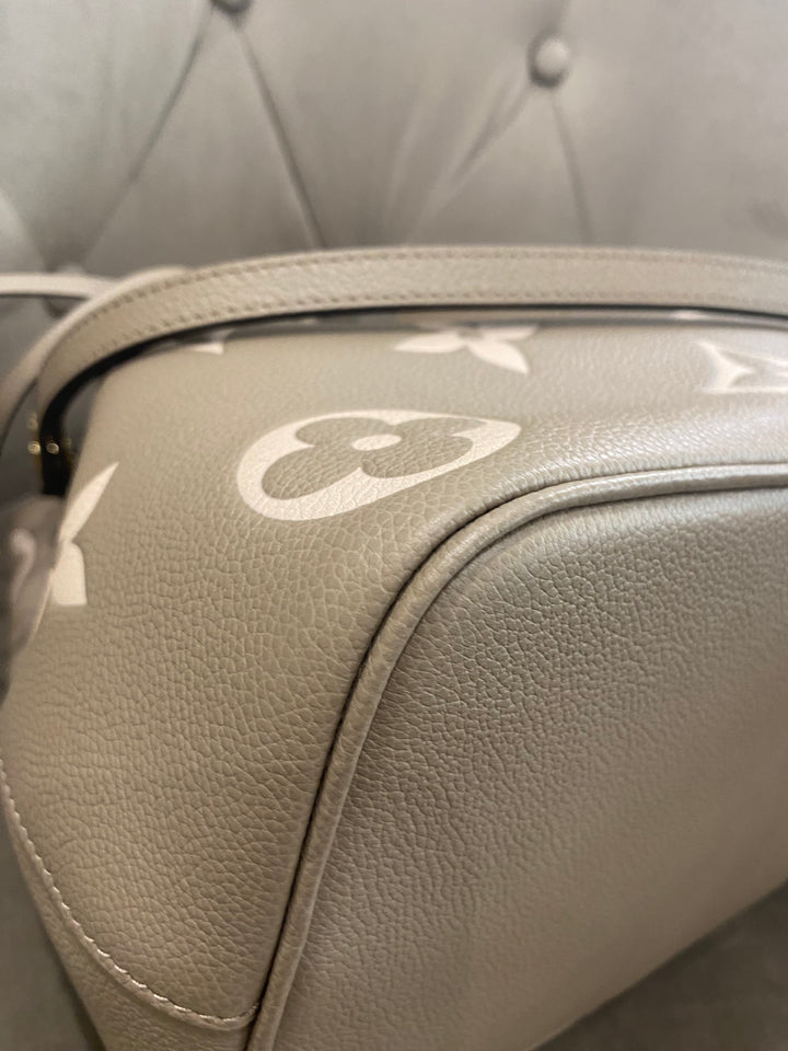 Louis Vuitton Secchiello NéoNoé in Pelle