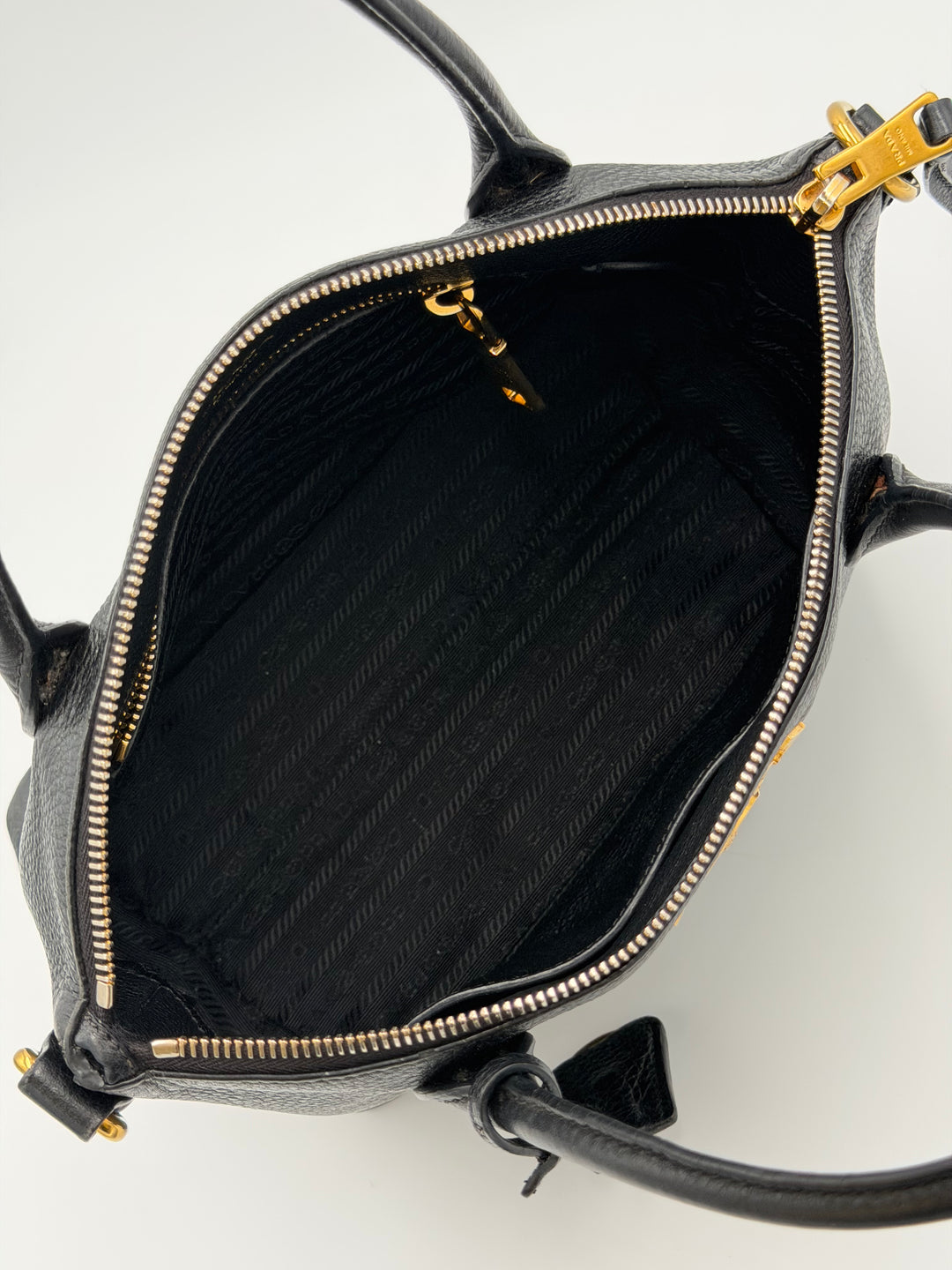 Prada in pelle