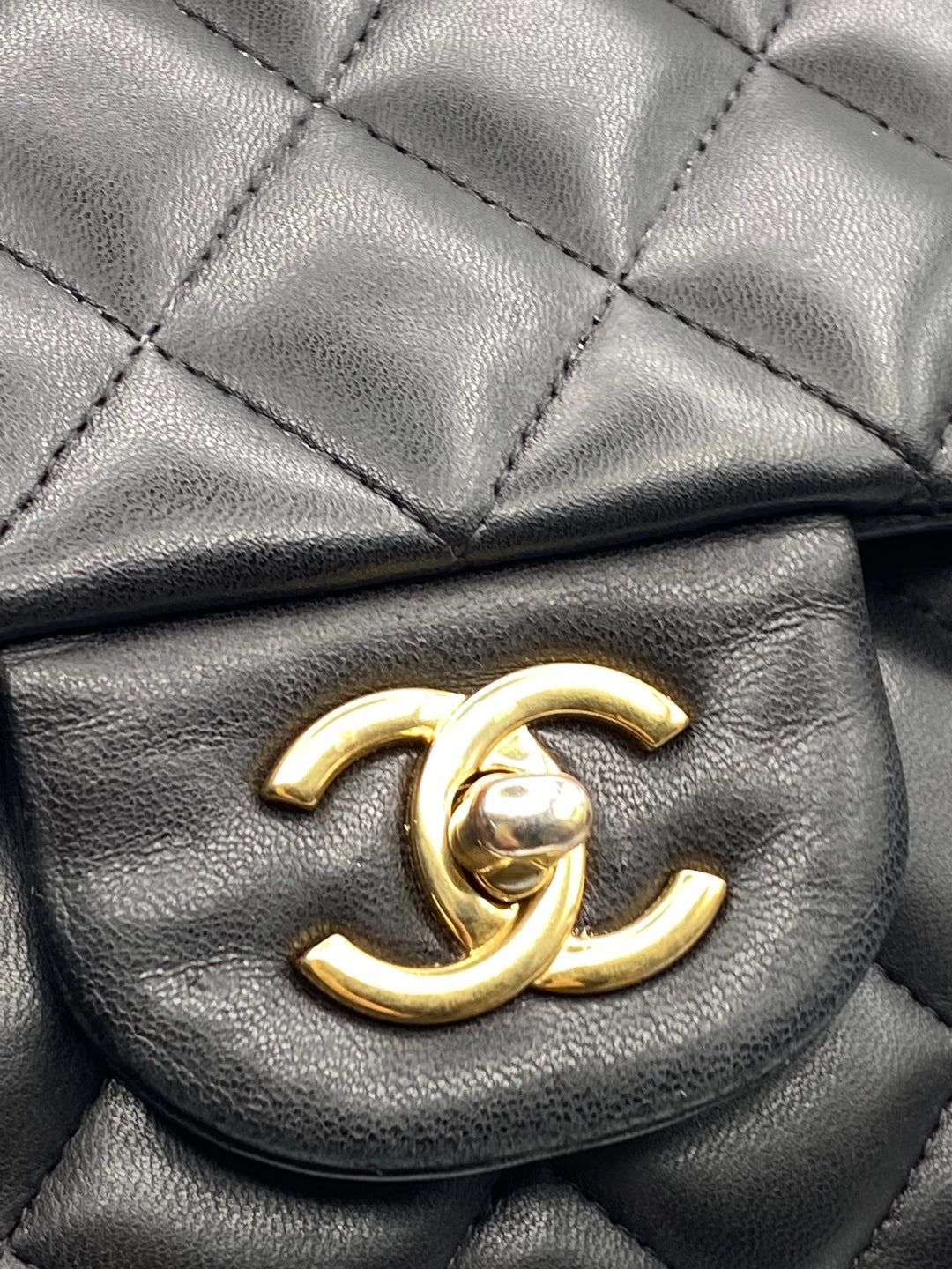 Chanel classica jumbo