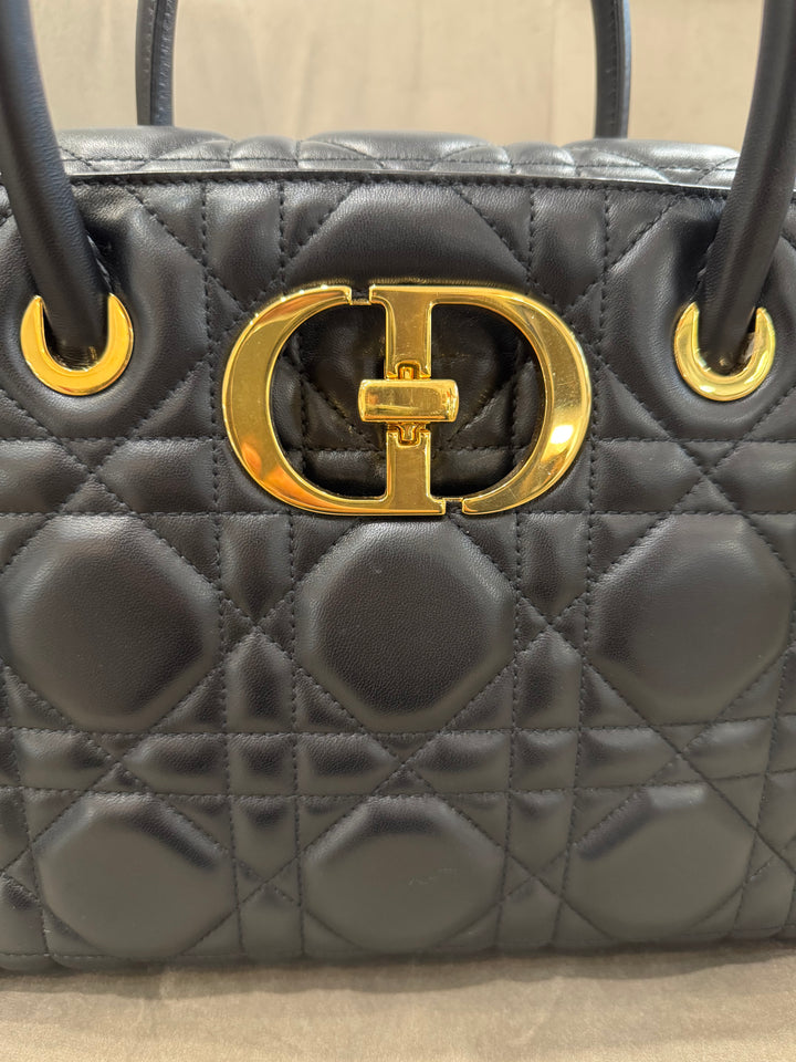 Christian Dior St. Honoré Tote media