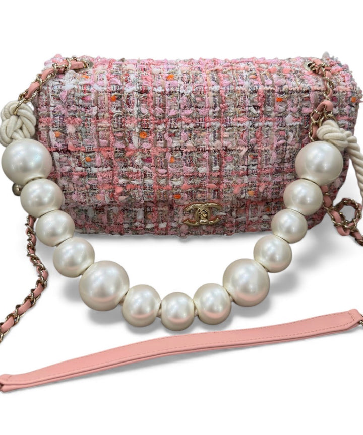 Chanel Timeless Classic Flap in tweed