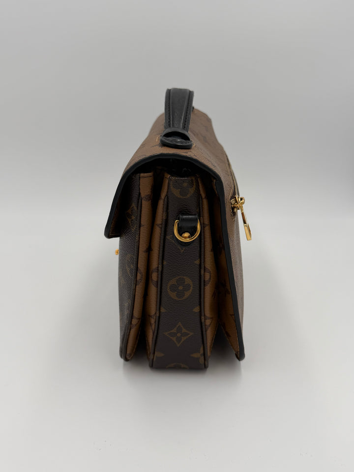 Louis Vuitton Pochette Métis – Reverse