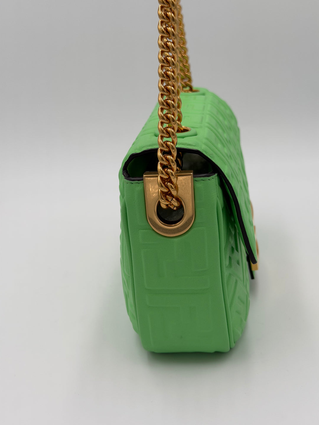 Fendi baguette chain midi
