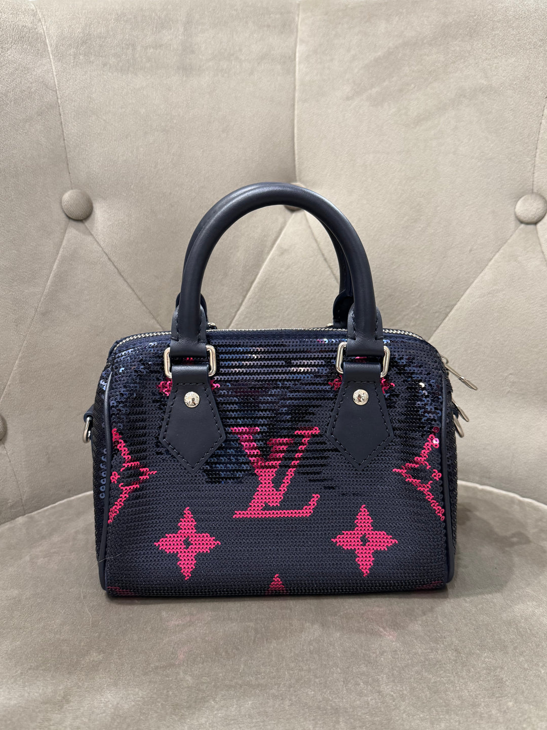 Louis Vuitton Speedy Bandoulière 18