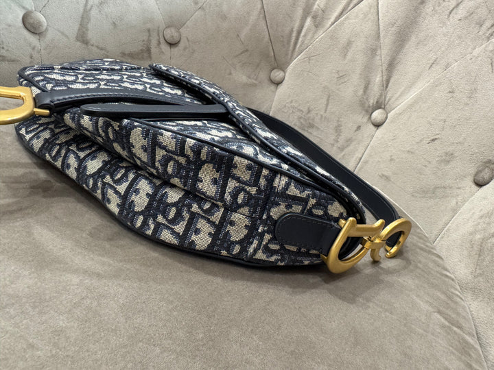 Dior Saddle Bag Medium – Tela Oblique Blu