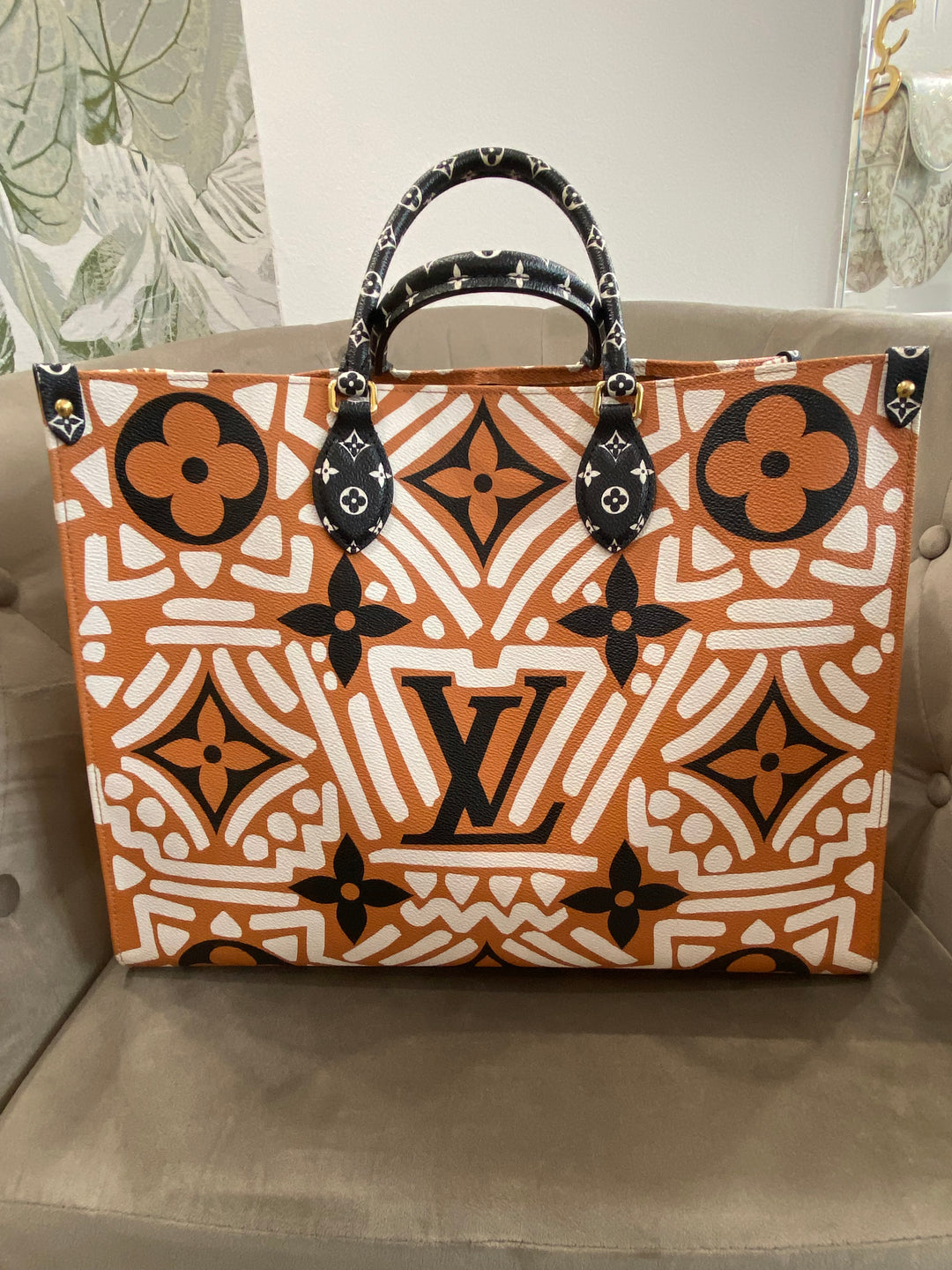 Louis Vuitton OnTheGo GM Crafty Giant Monogram