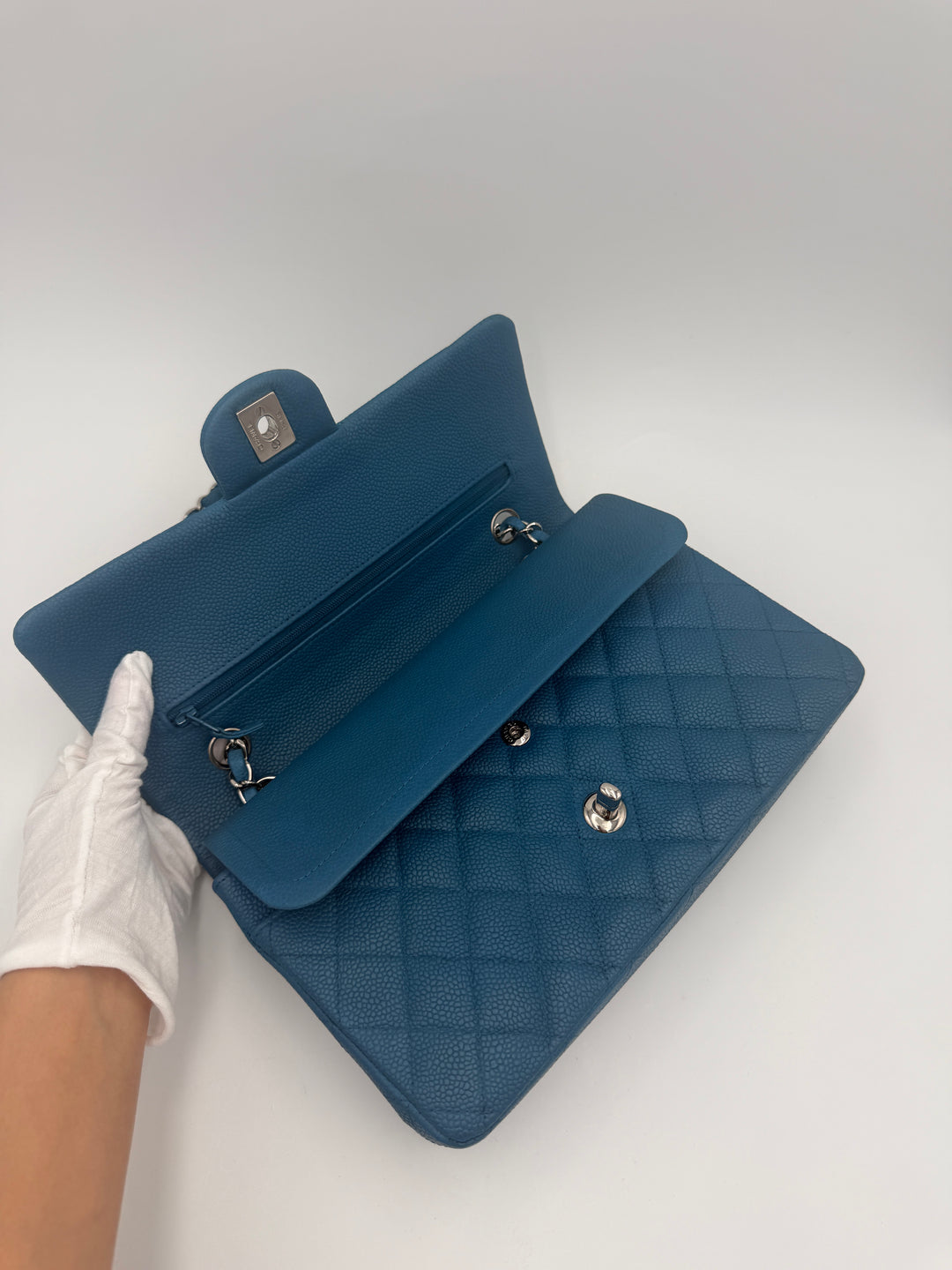 Chanel Classic 11.12