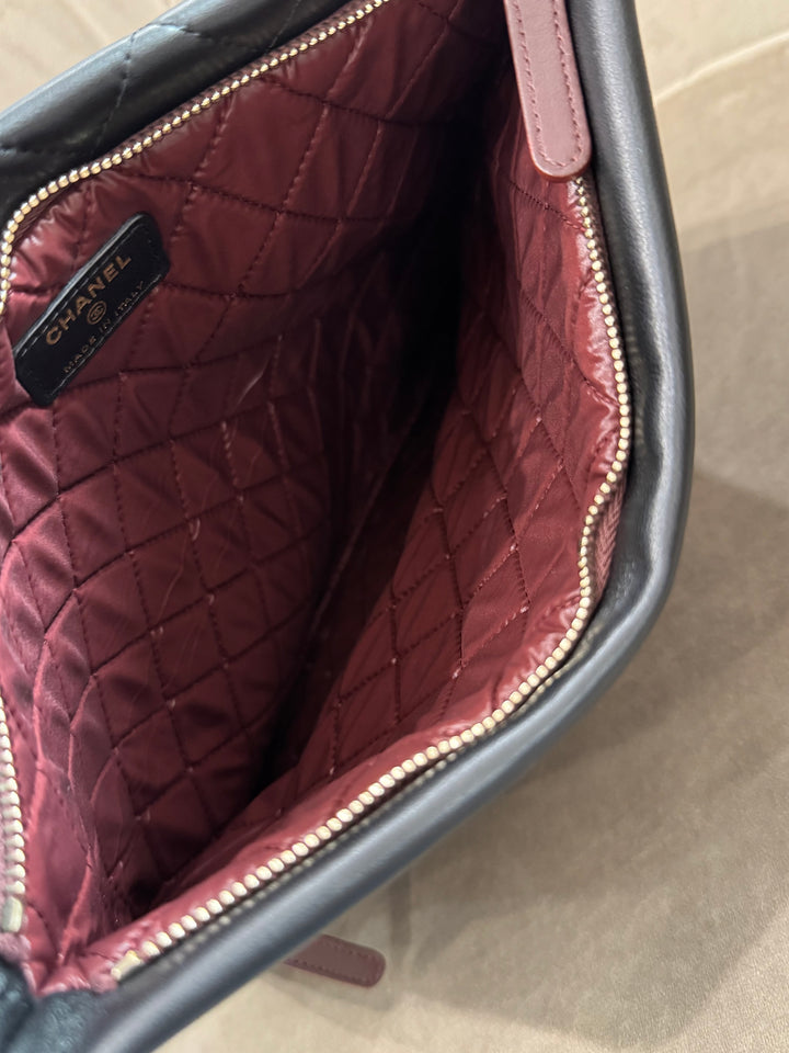 Chanel Clutch – Pelle Nera Matelassé
