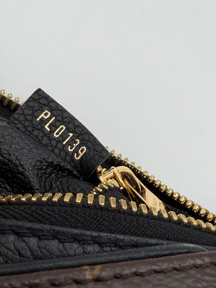 Louis Vuitton Pochette