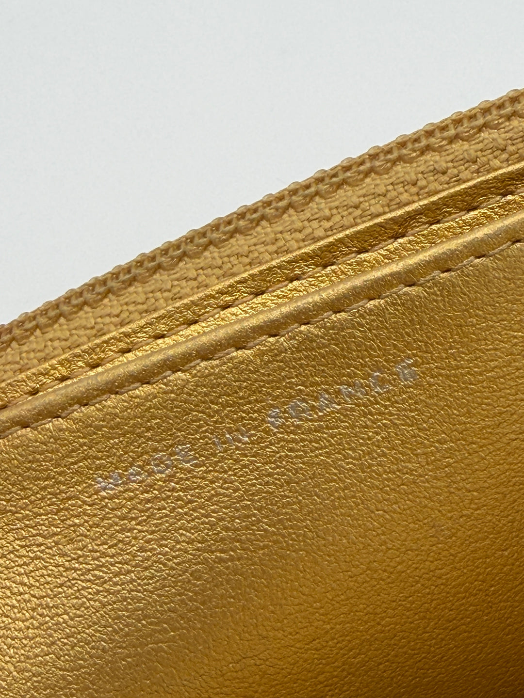 Chanel Wallet on Chain