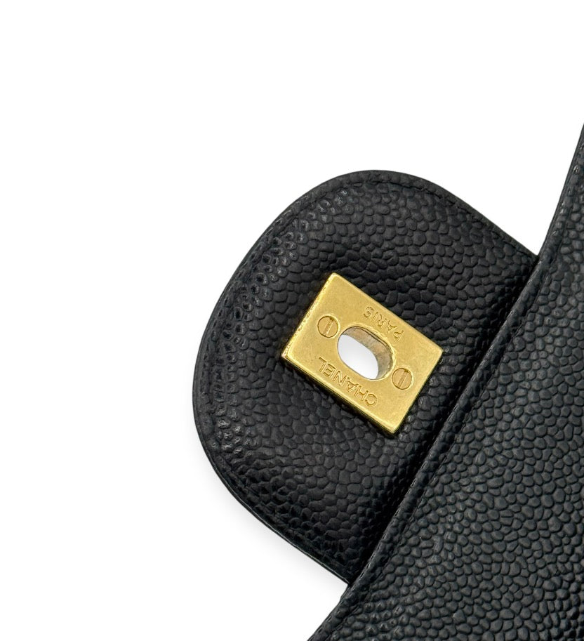 Chanel jumbo pelle caviar