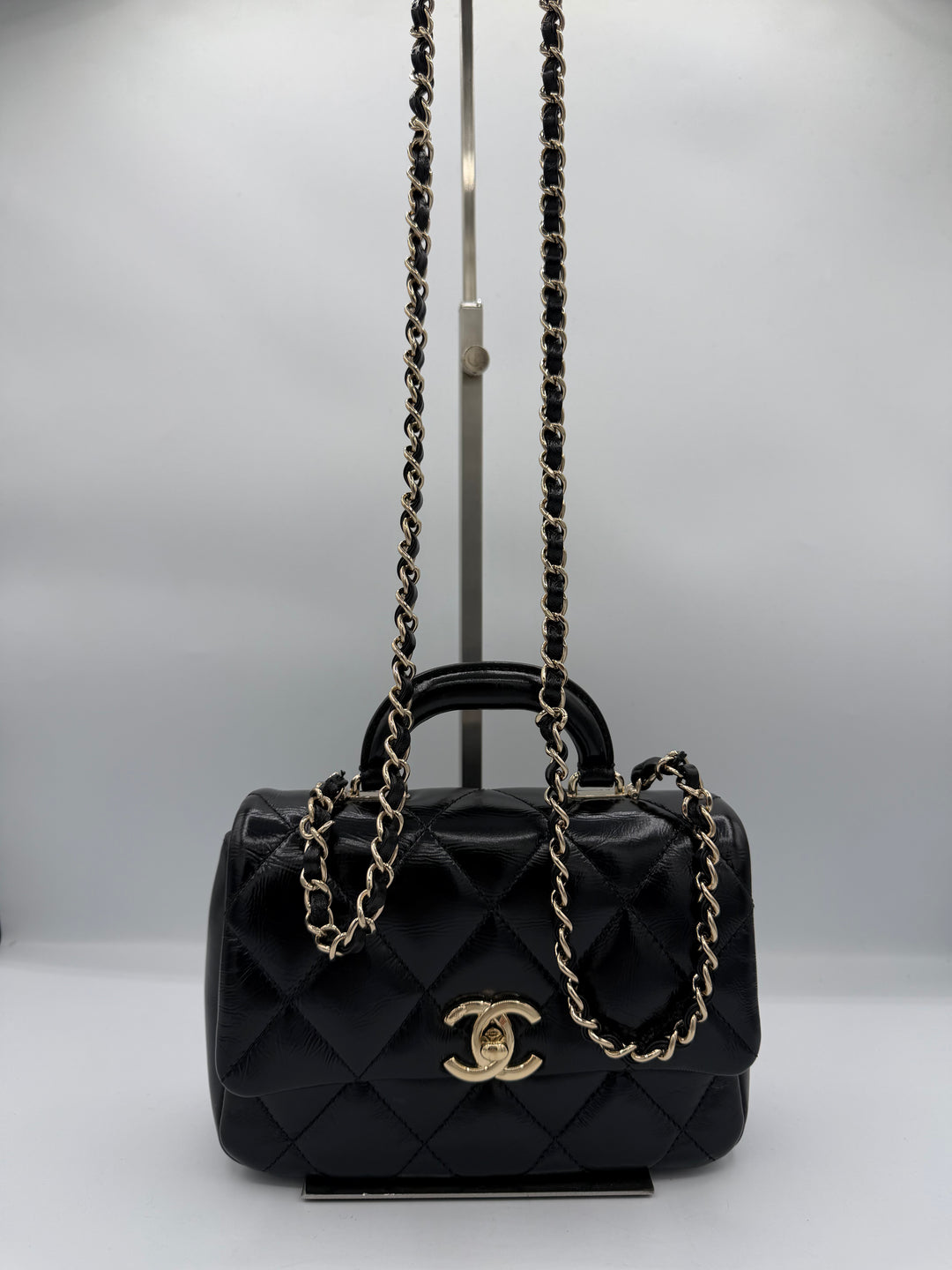 Chanel Mini Flap con manico