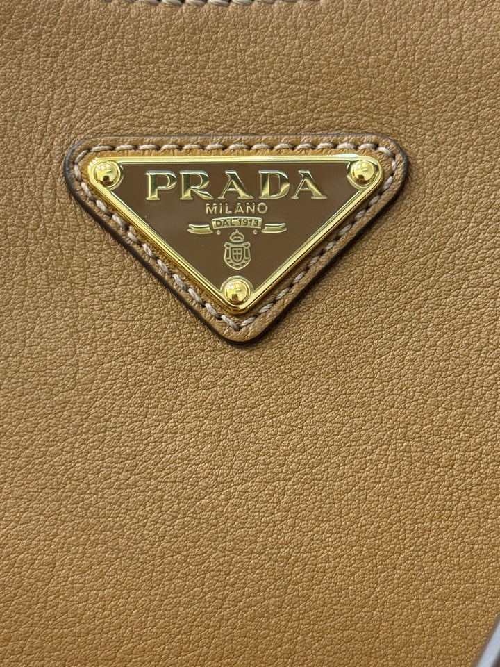 Prada Aimée media