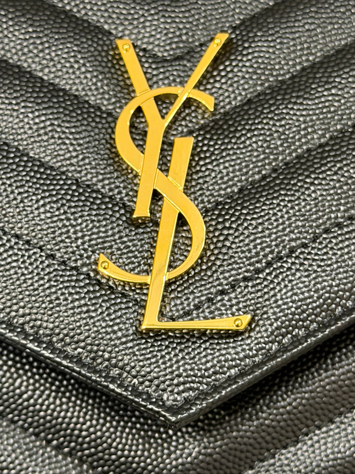 Pochette con catena Cassandre