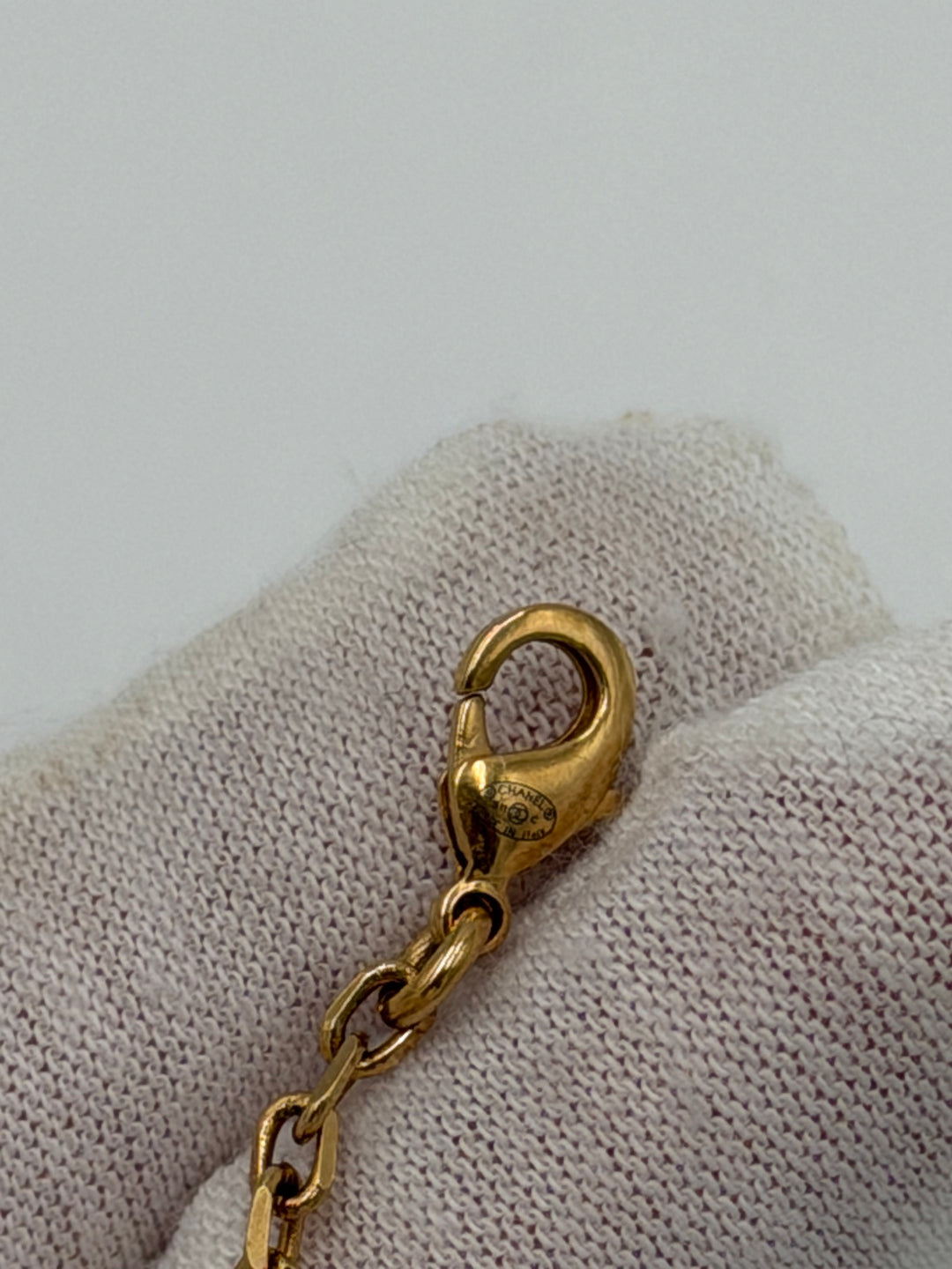 Collana Chanel CC