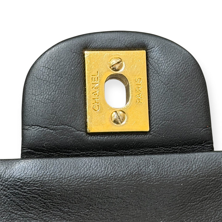 Chanel Classic Flap Media