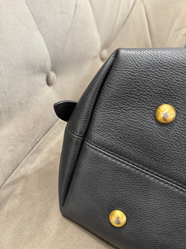 Louis Vuitton Low Key Hobo MM