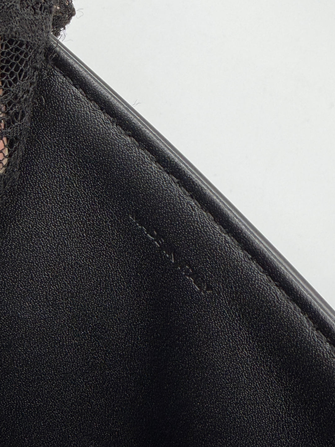 Celine Triomphe nera